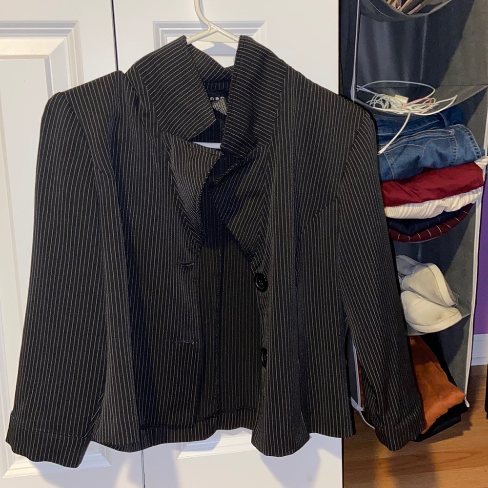 Black/white striped suit jacket